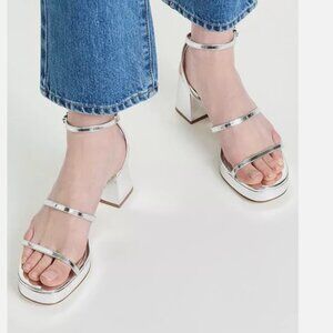 Larroude Gio Sandal 8.5